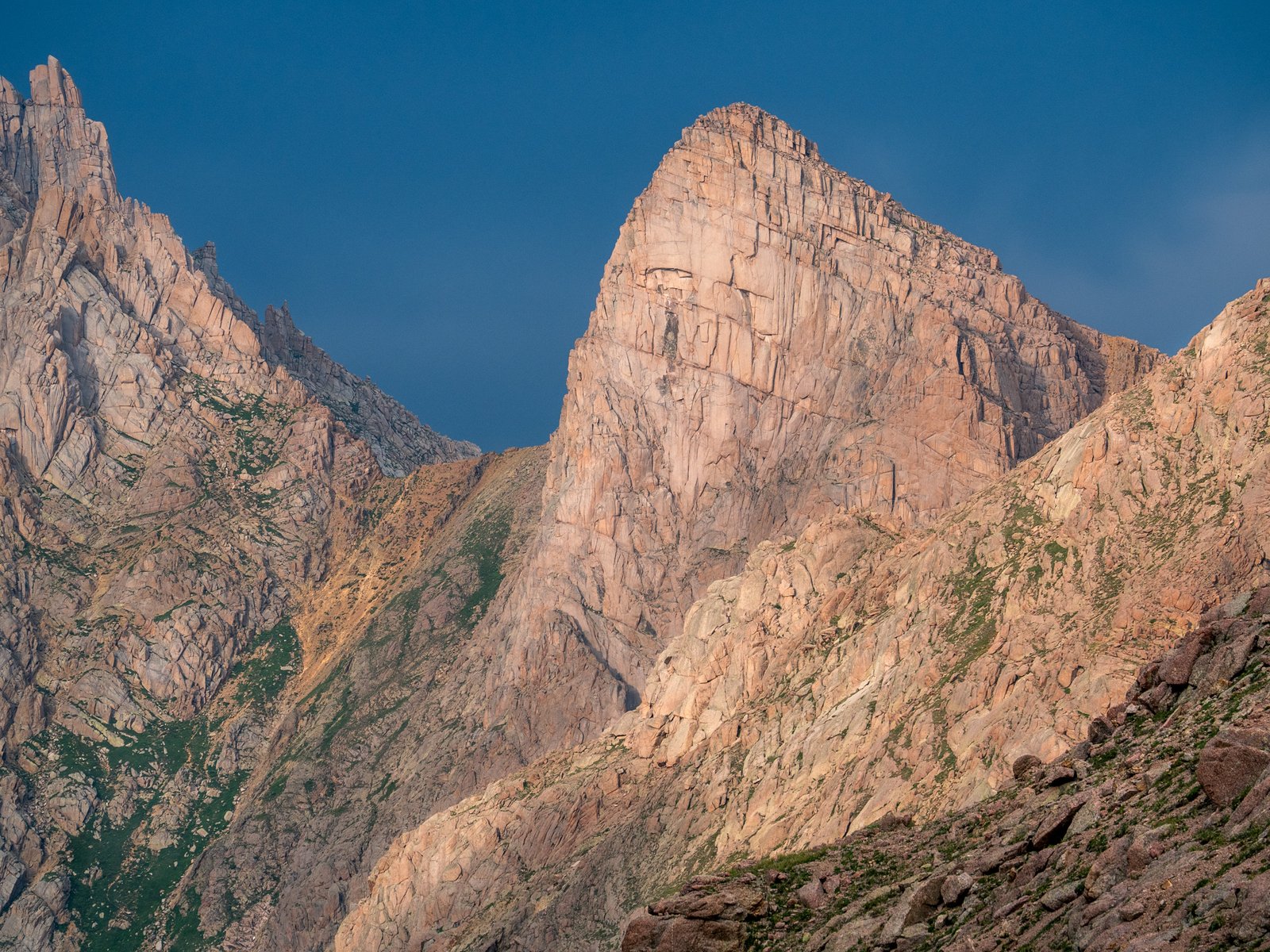 RubyJagged24 7256062 6